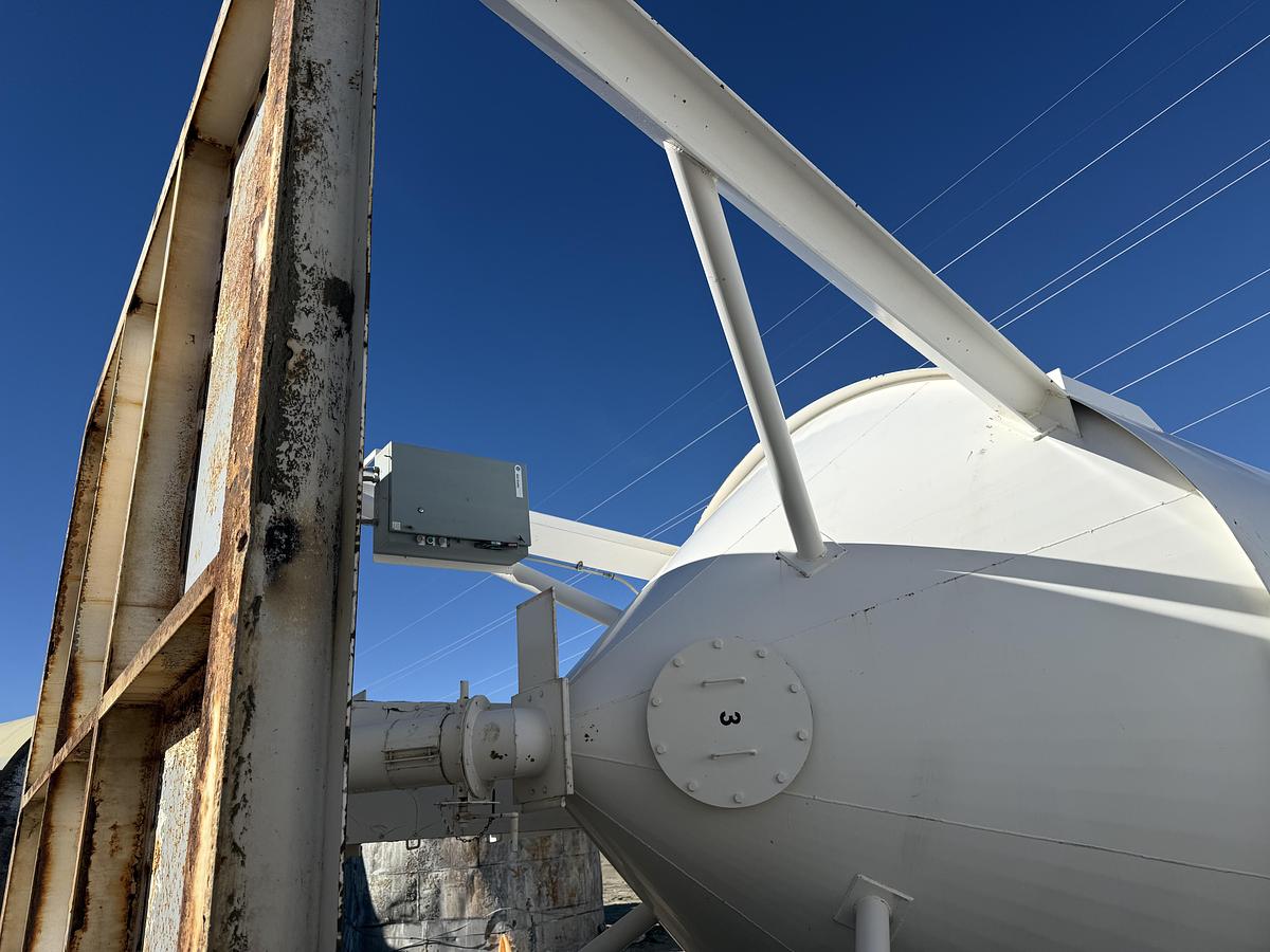 Used Besser 250 Ton Sand Silo