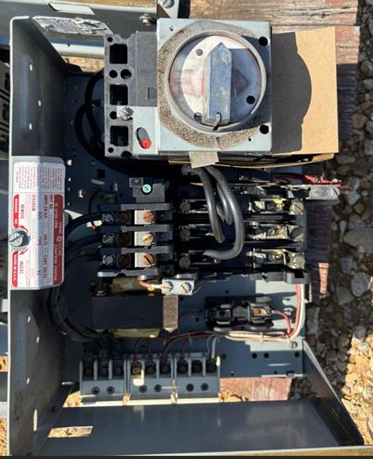 Used GE Control Panel 60 HZ, 460 Volt, Size 2, Type: FVNR