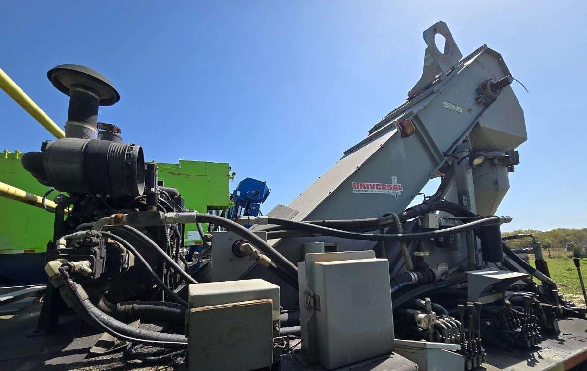 Used 2014 CAMBELT CF2445MSB T/A 4 STATION SAND CONVEYOR