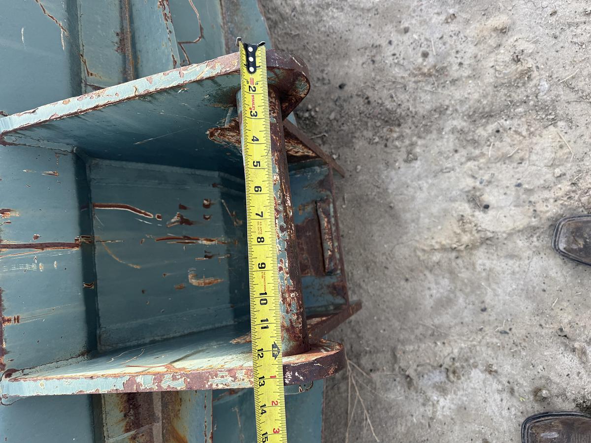 Used 2008 GEHL 8FT Bucket