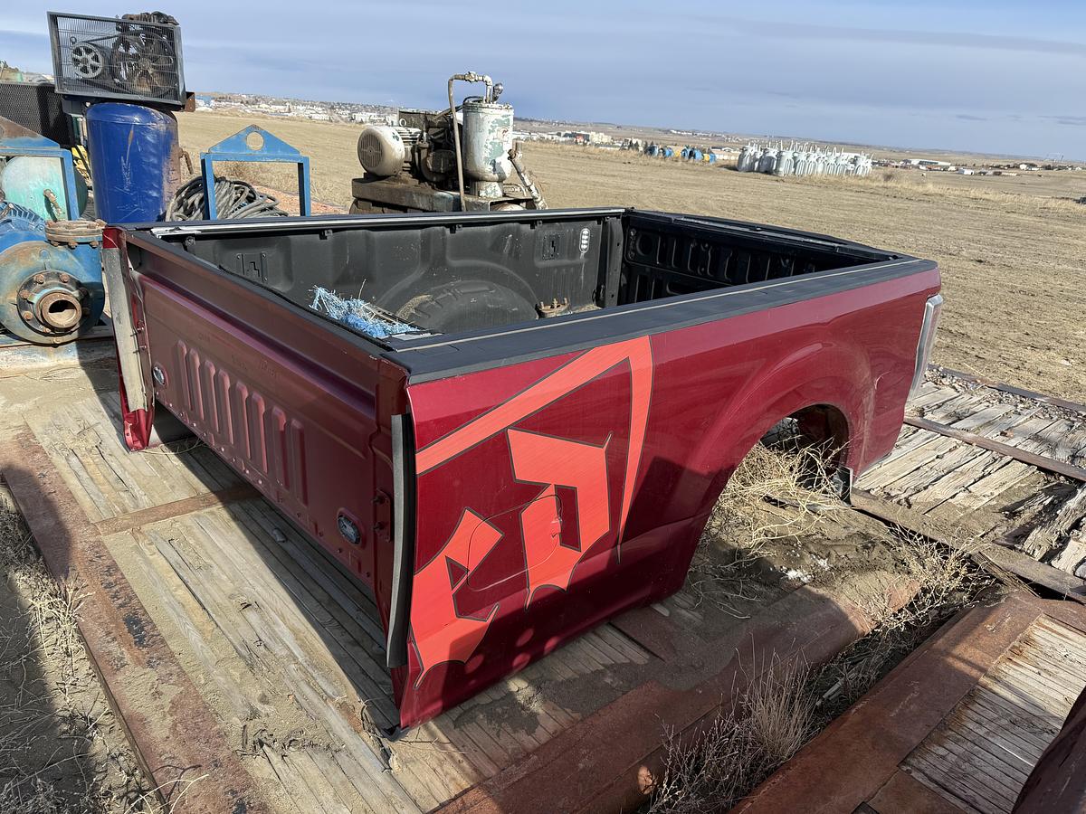 Used Ford F-350 Truck Bed 