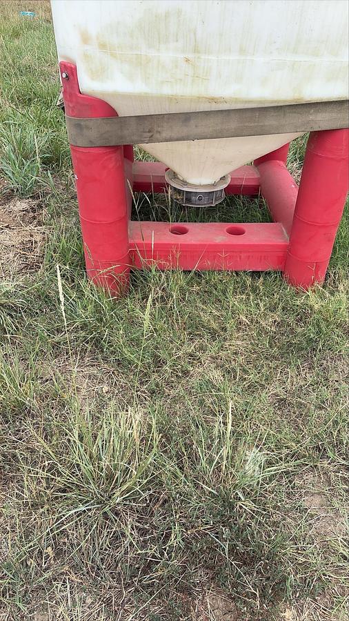 Used Snyder Flow Master Hopper