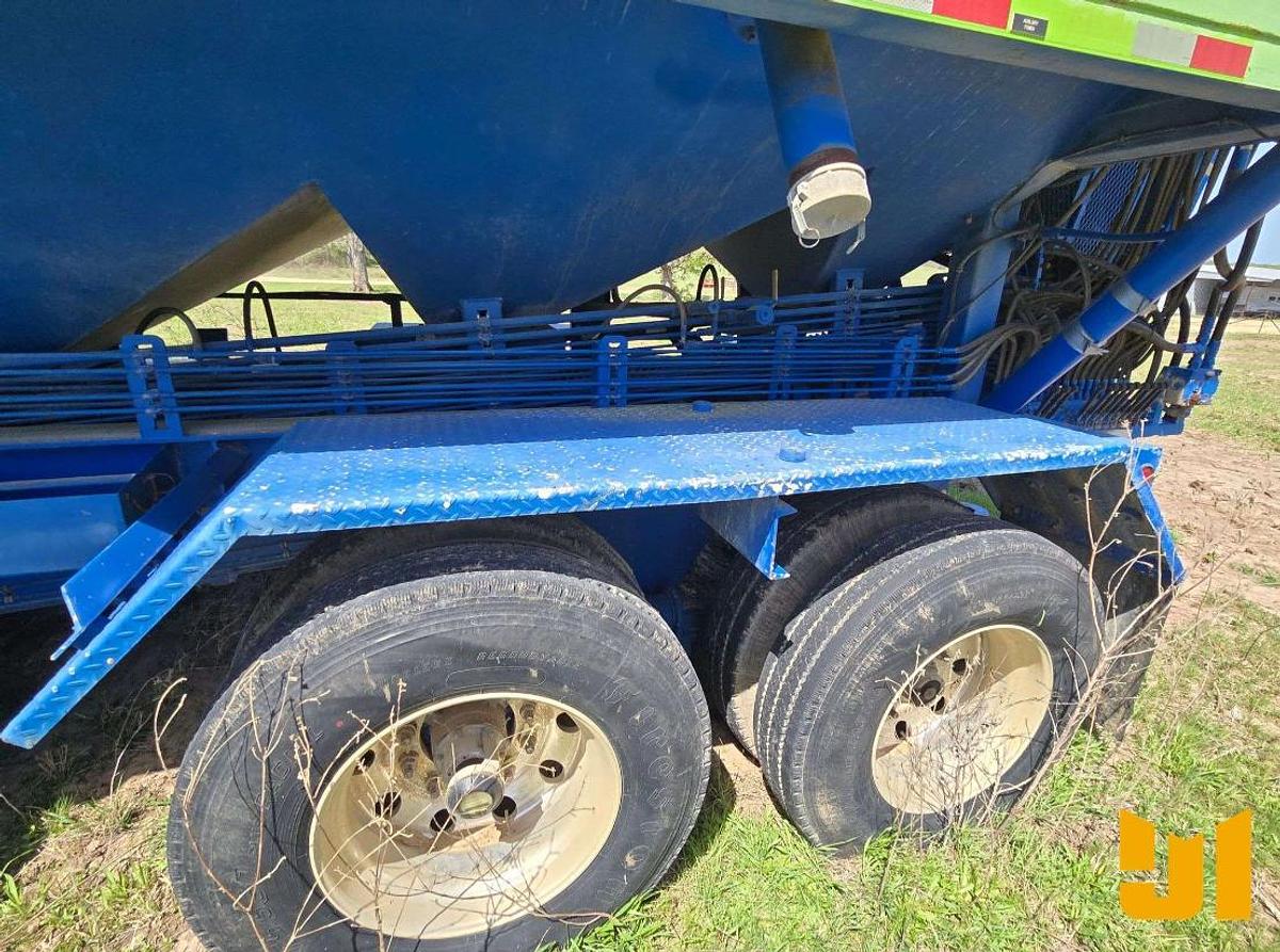 Used 2012 APPCO FS-40 T/A SAND HOG TRAILER