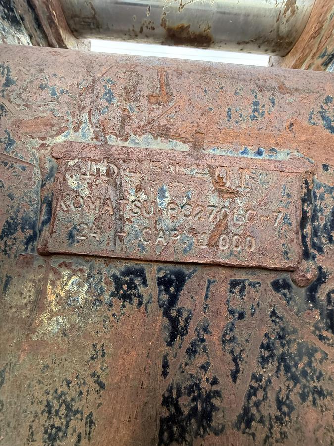 Used TAG 24in Excavator Bucket