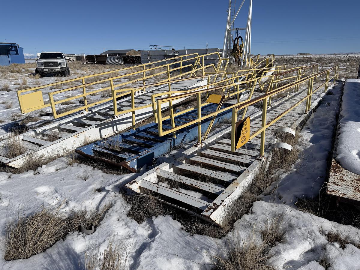 Used (6) Stairways Rig #323