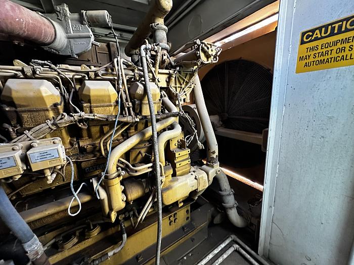 Used 2001 Cat 3508-B 800KW Generator