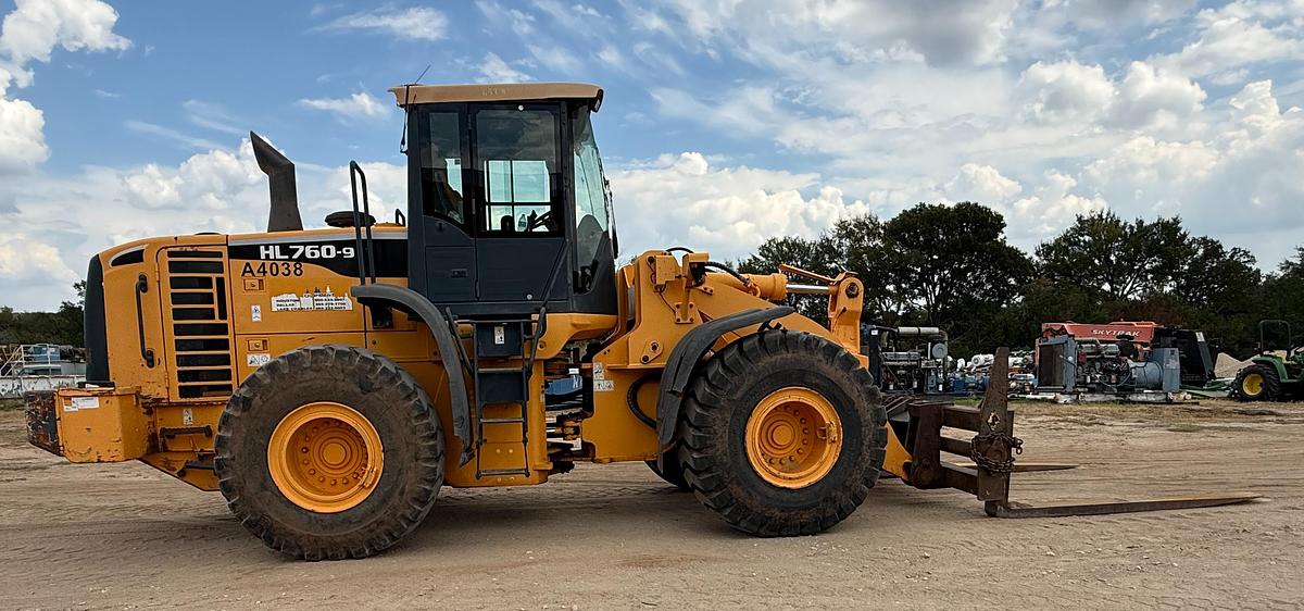 Used Hyundai HL760-9 Wheel Loader