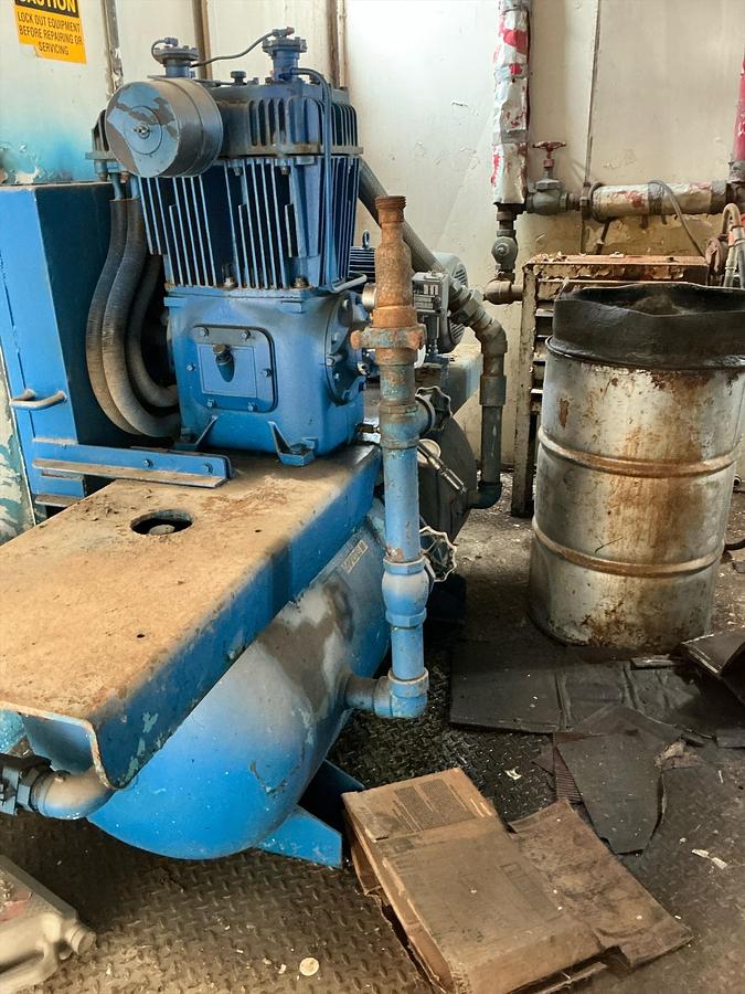Used Cat Generator, Skid, (With Air Compressors)