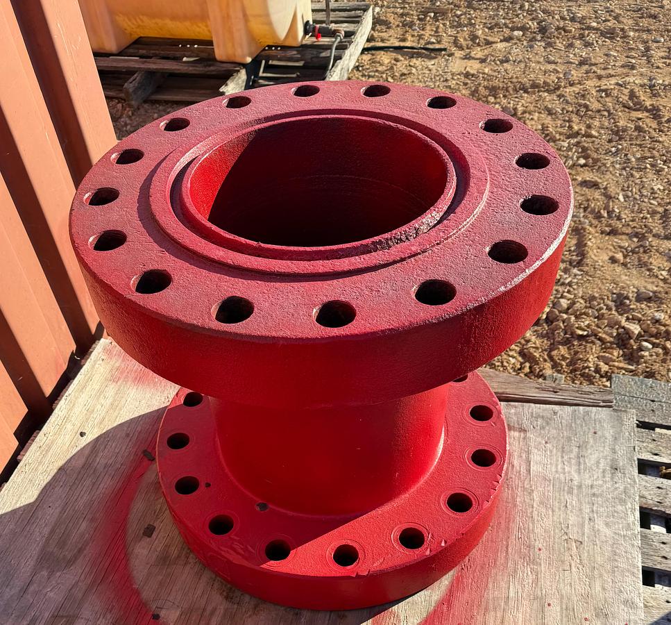Used 13 5/8" x 3' Wellhead Spacer Spool