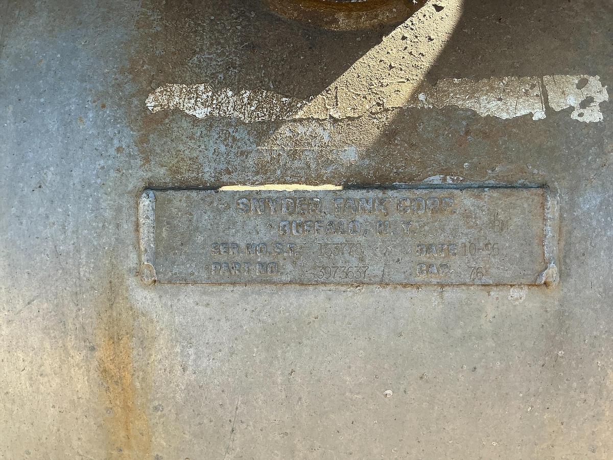 Used International Semi Winch Truck 
