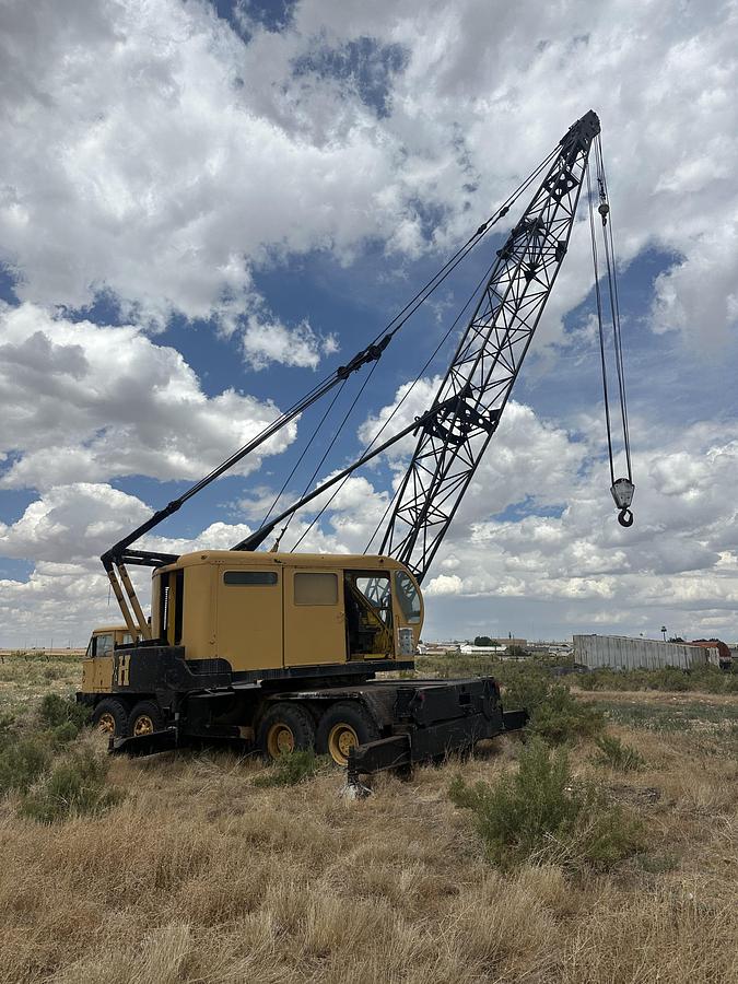 Used 1965 P H 660 TC-- 60 ton crane truck