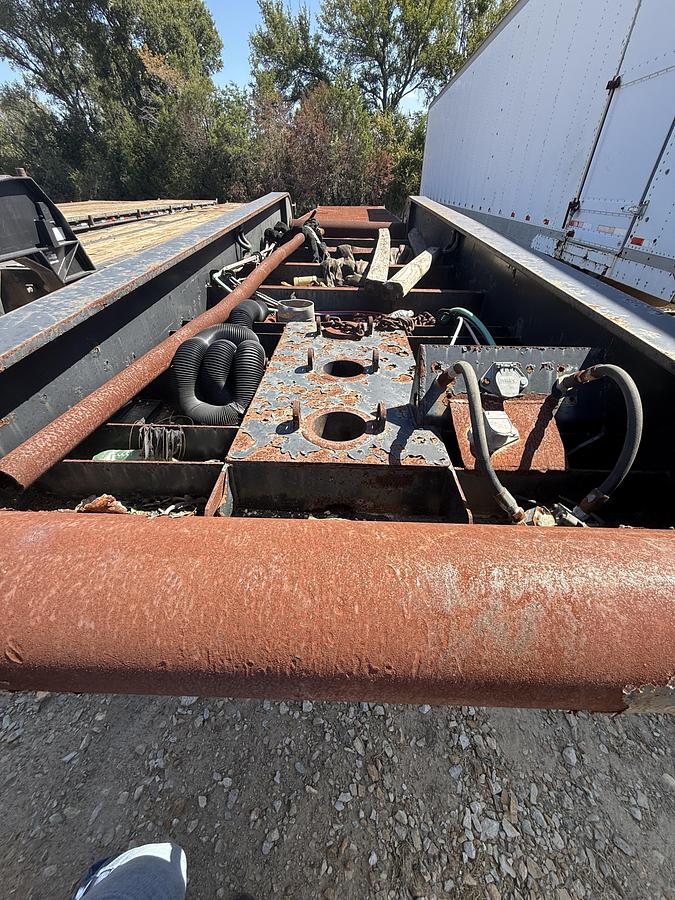 Used 2013 Wade Services 5-Axle Trailer