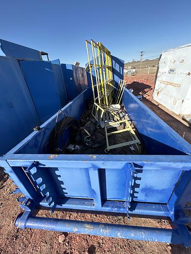 Used Tool shed Skid 7'x32'