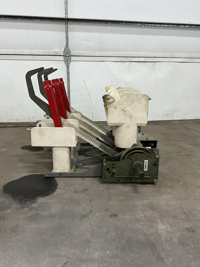 Used 2005 ABB Inc. Interrupter Switch