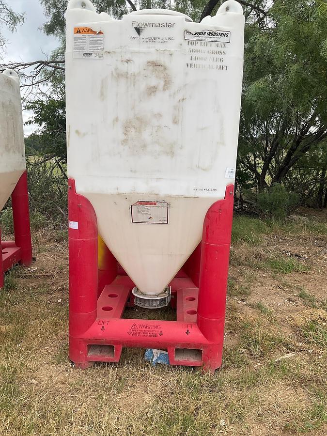 Used Snyder Flow Master Hopper