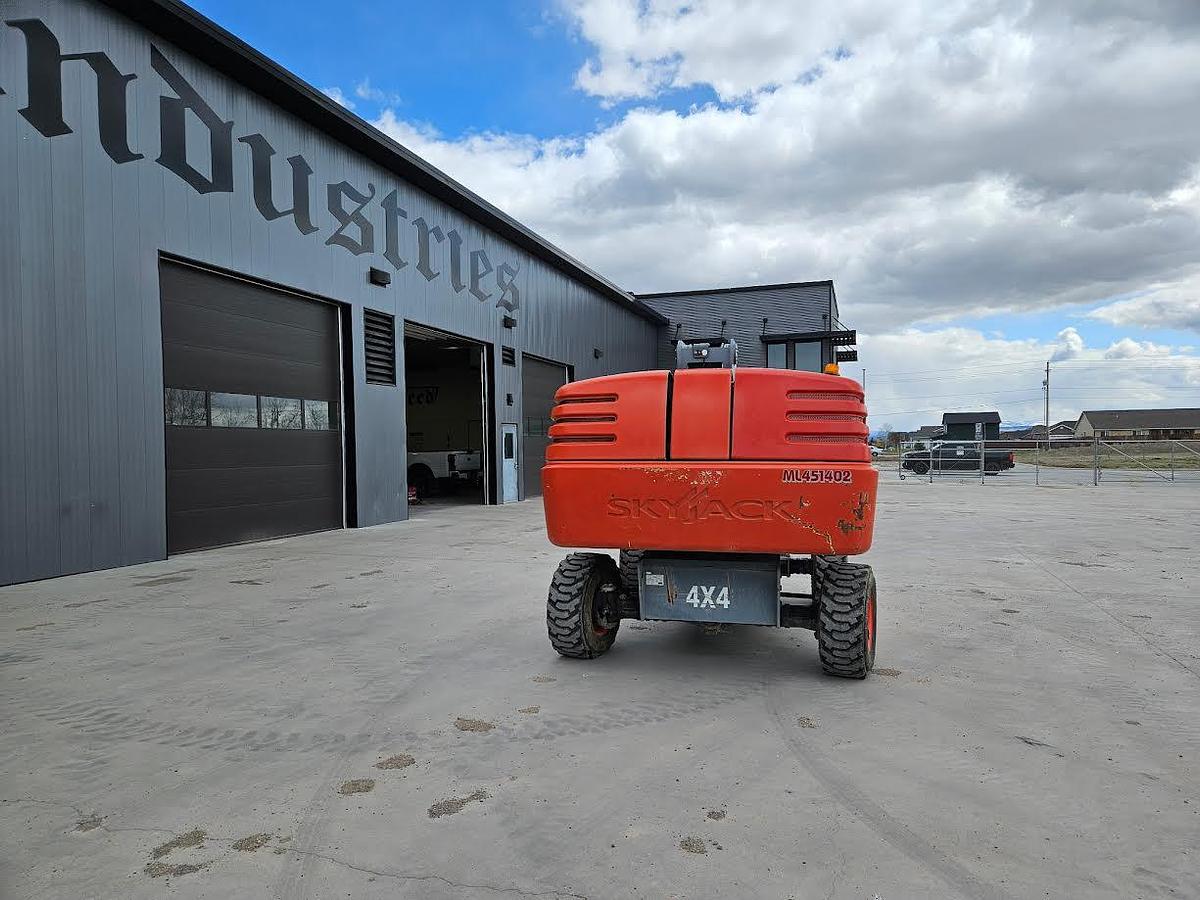 Used 2014 Skyjack SJ45T