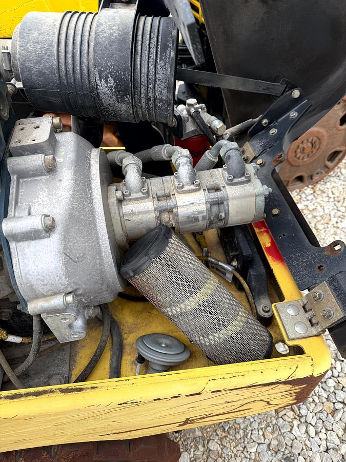 Used Bomag BMP 8500 Trench Roller Compactor