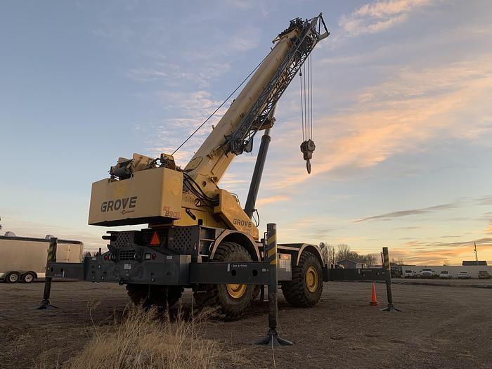 Used 2011 Grove RT890E Rough Terrain Crane