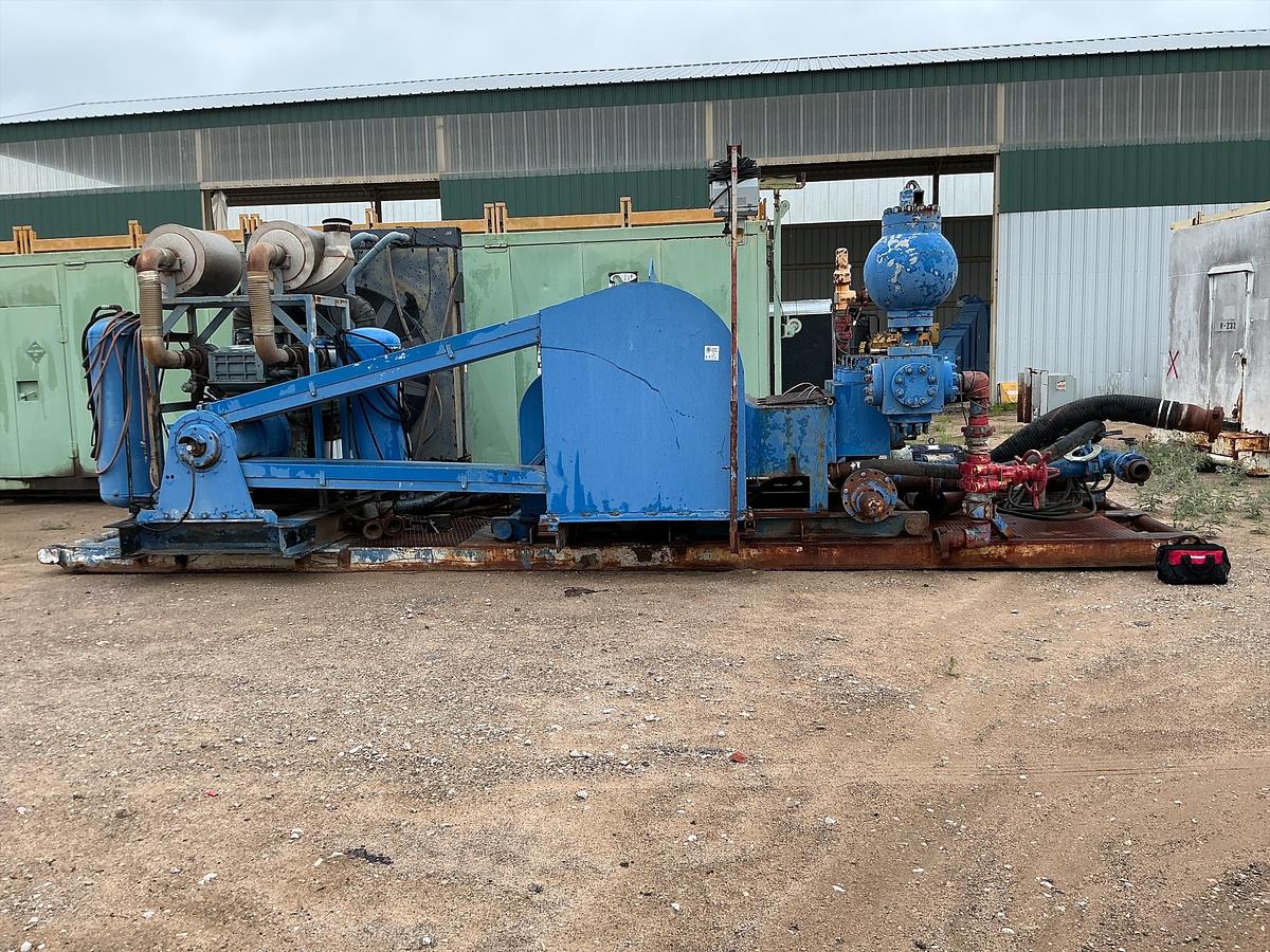 Used 2007 Sinocan MD8 Triplex Mud Pump