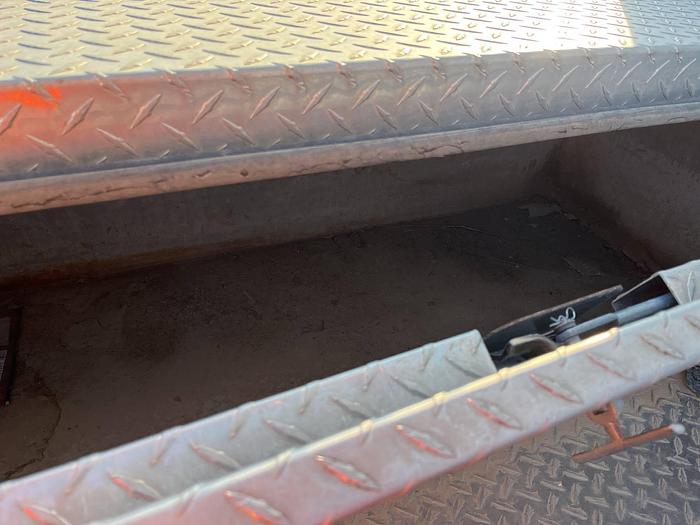 Used 2006 Aluminum Trailer Enclosed T/A 20 ft