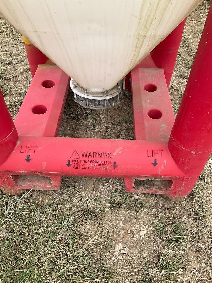 Used Snyder Flow Master Hopper