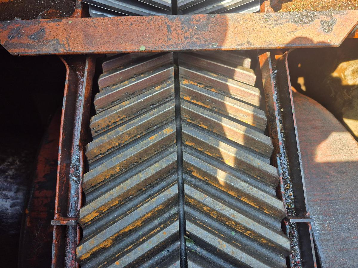 Used National Oilwell 9-P-100 Triplex Mud Pump