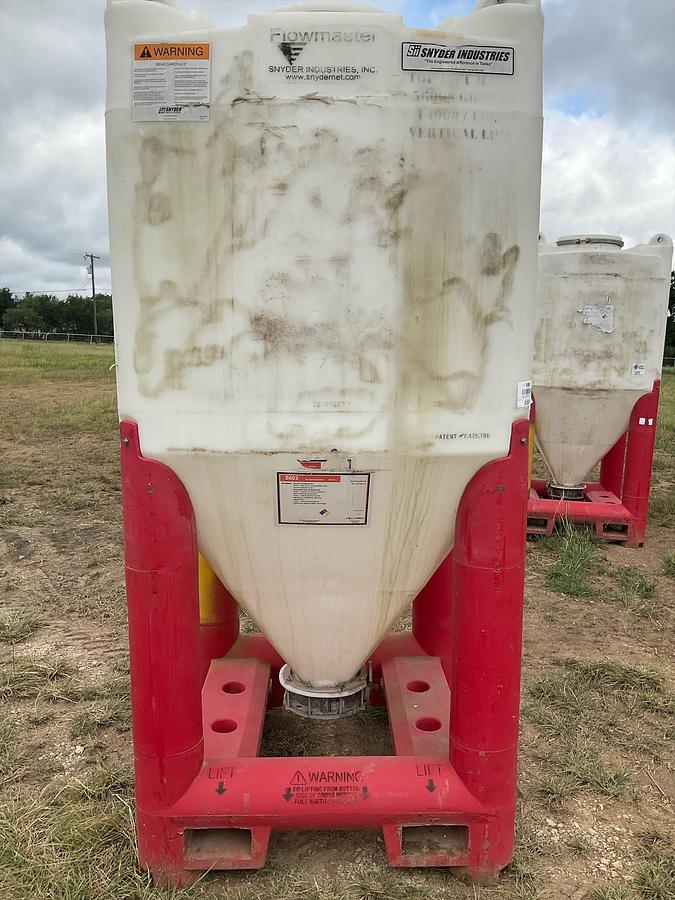 Used Snyder Flow Master Hopper