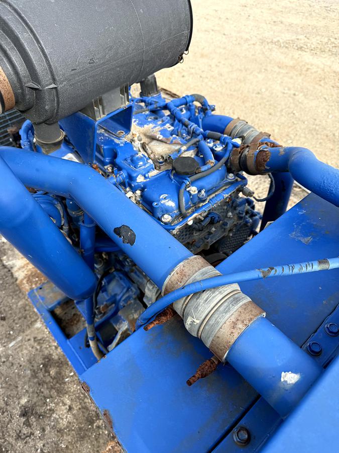 Used International DT 466E Engine