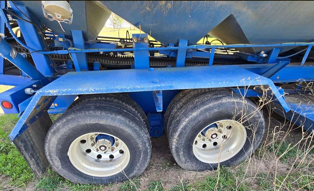 Used 2012 APPCO FS-40 T/A SAND HOG TRAILER