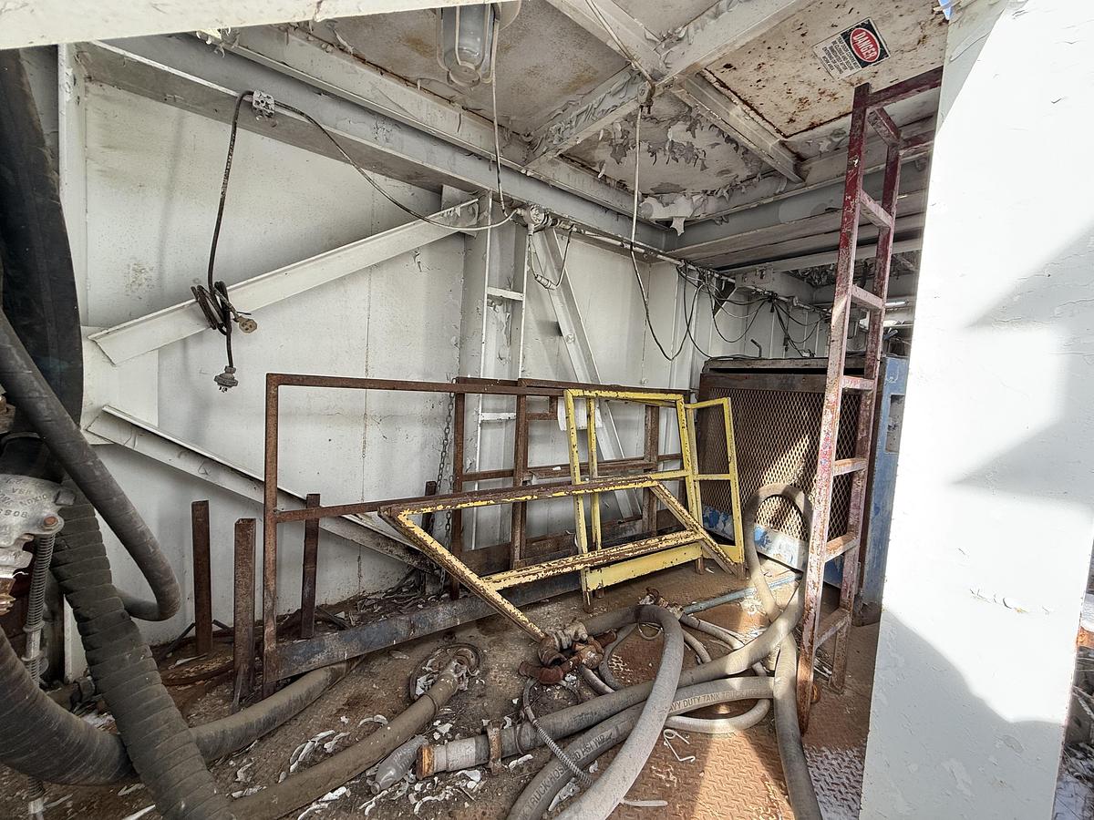 Used Substructure (7 loads) Rig #235