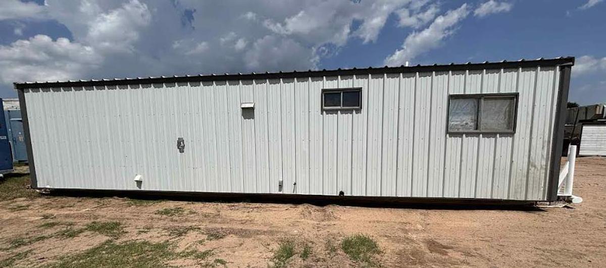 Used Man Camp 2RM x 1BTH