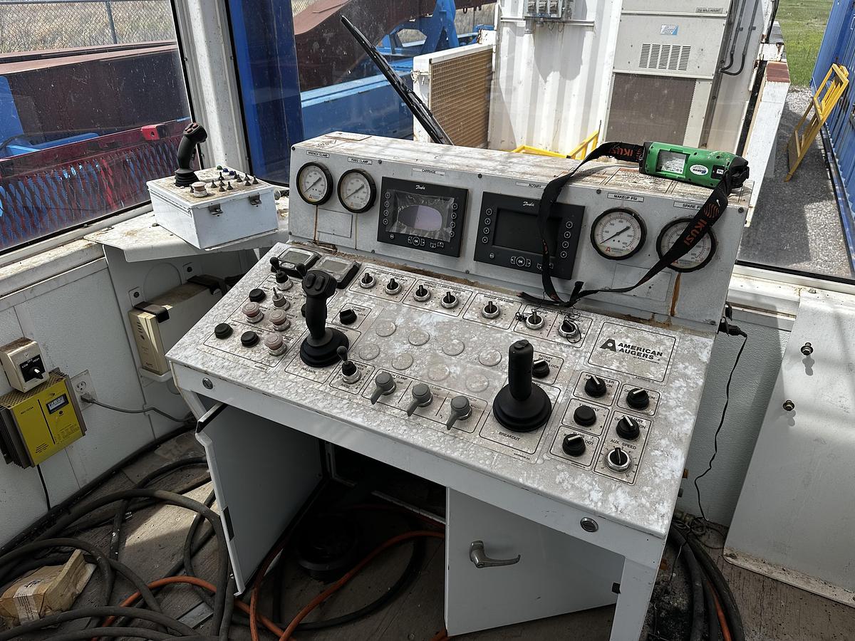 2010 Gefco / American Augers VR-330 Drill Rig