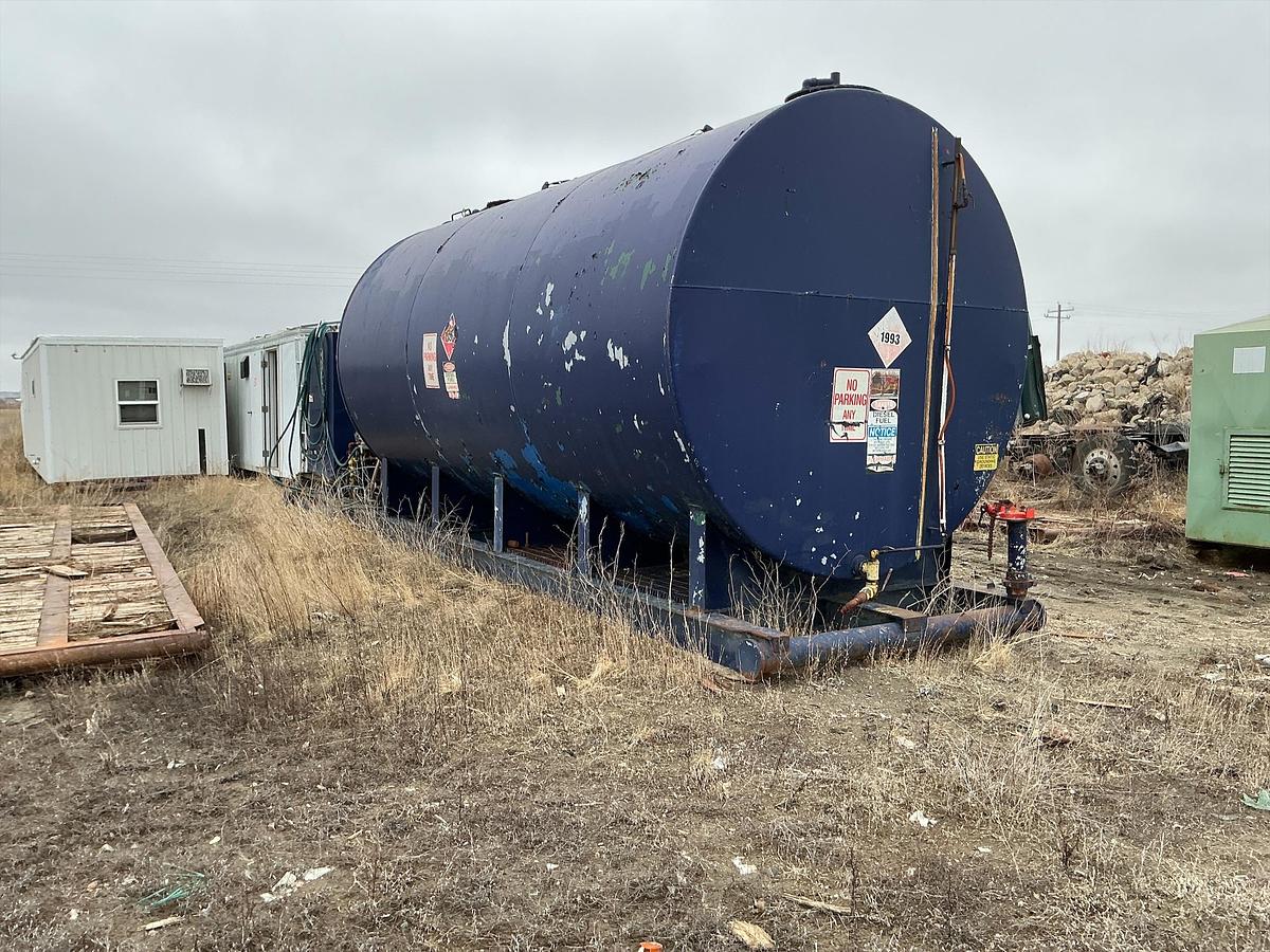 Used Welded Steel Fuel Tank w/Lubester