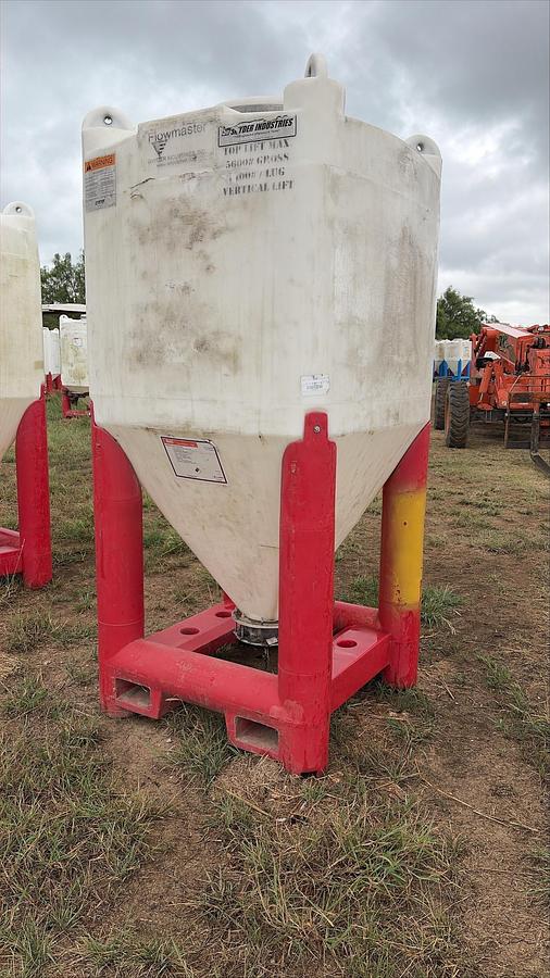 Used Snyder Flow Master Hopper