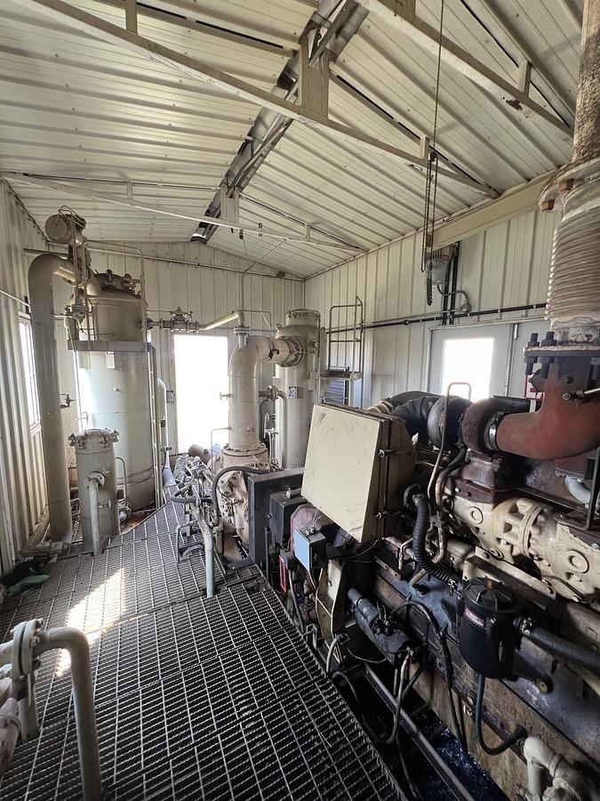 Used WAUKESHA H24 NATURAL GAS ENGINE Frick TDSH233XL