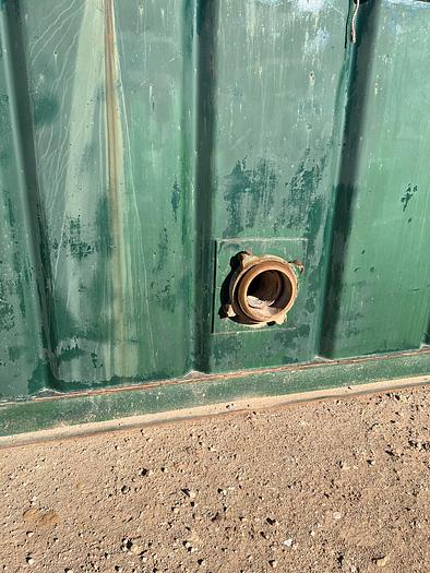 Used Mud Mixing Tank 200 BBL With Shaker