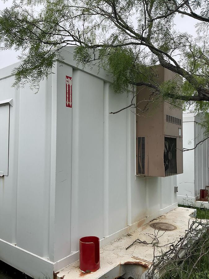 Used 2014 Man Camp DBI