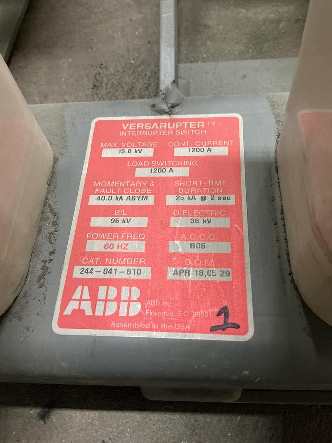 Used VERSARUPTER Interrupter Switch