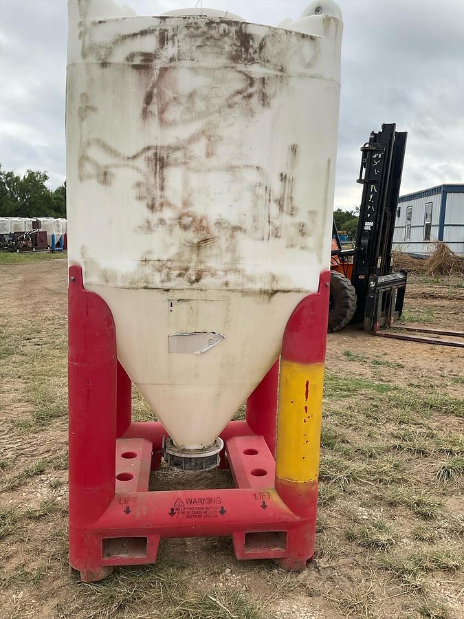 Used Snyder Flow Master Hopper
