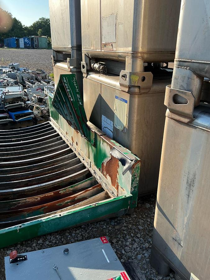 Used Derrick Shaker