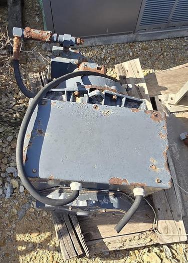 Used Single Phase Generator - 20 KW/ 60 HTZ