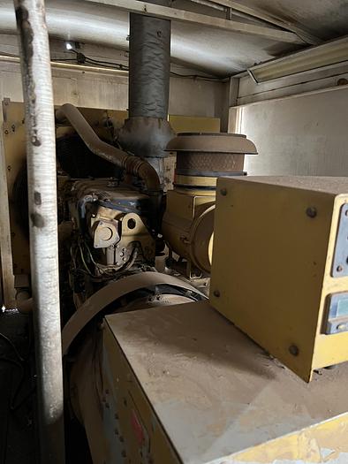 Used Cat C15 w 380 kw generator