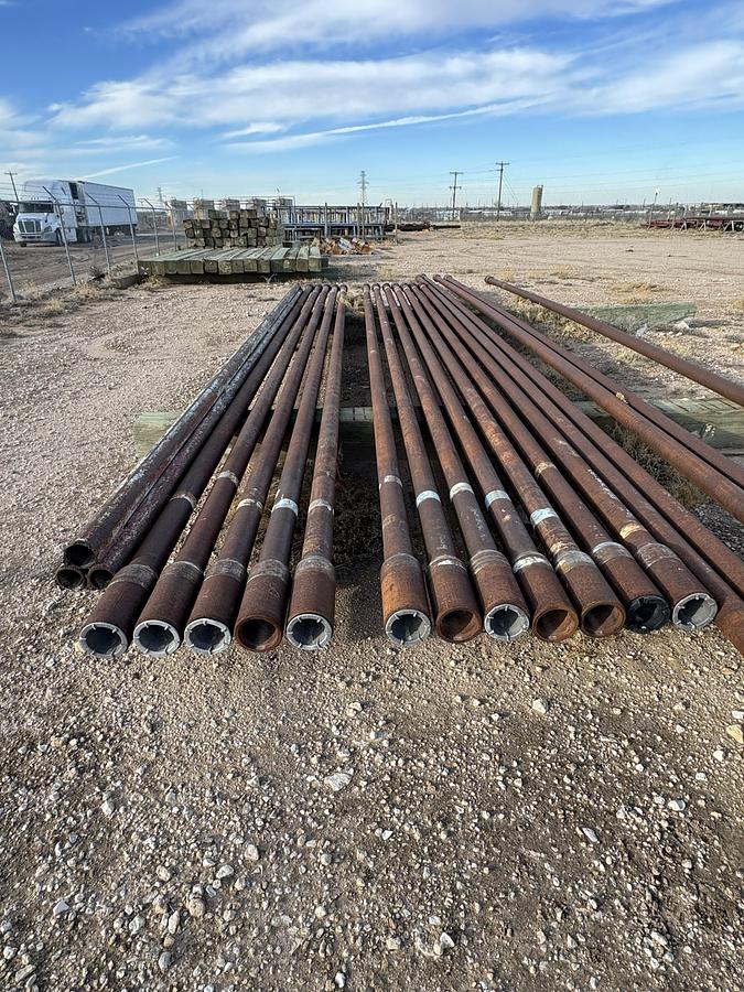 Used Drill Pipe 4-1/2 in - G-105 - Rack 17