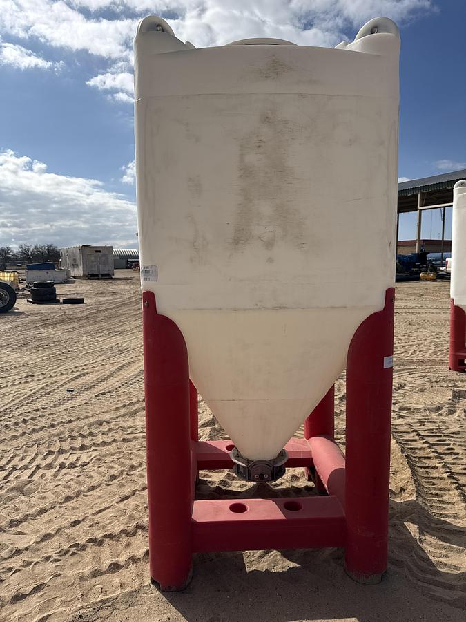 Used Flowmaster Vertical Hopper 68CF