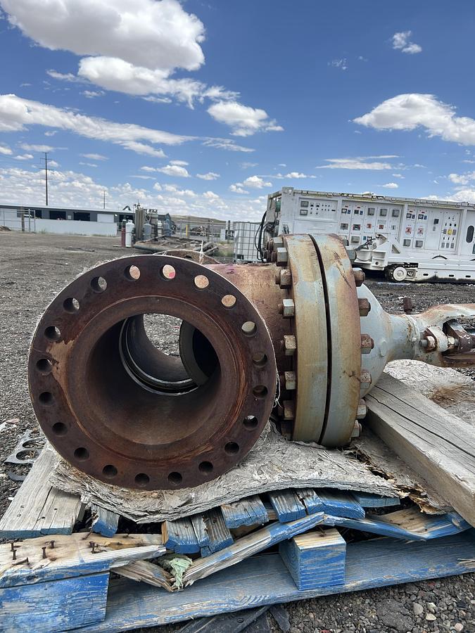 Used 14" Valve with Actuator