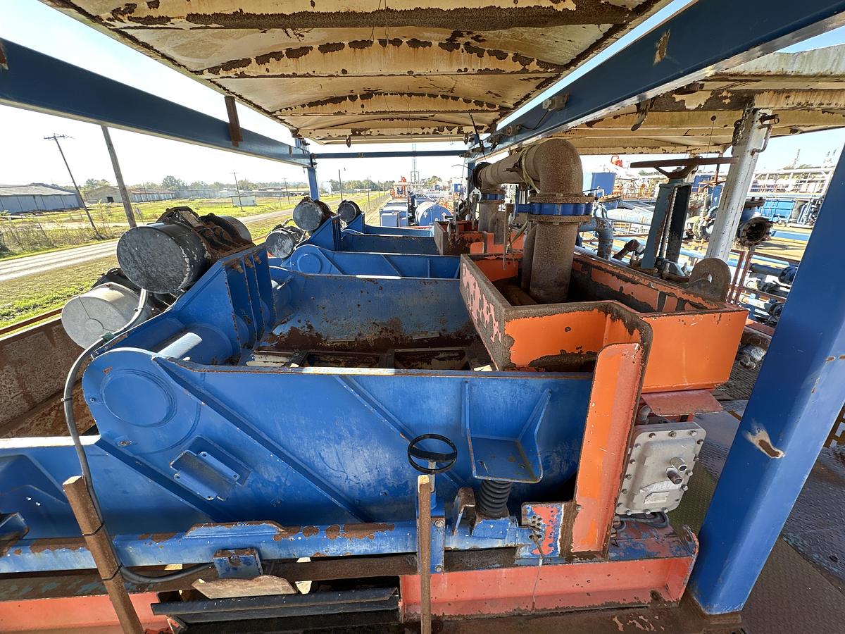 Refurbished NOV IDEAL RIG 1500 HP WALKING DRILL RIG