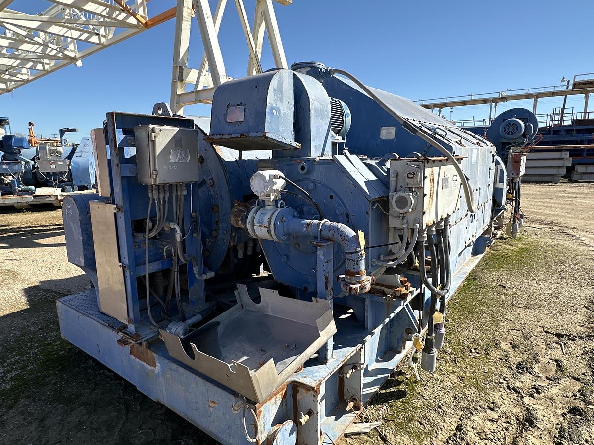 Used NOV IDEAL RIG 1500 HP WALKING DRILL RIG