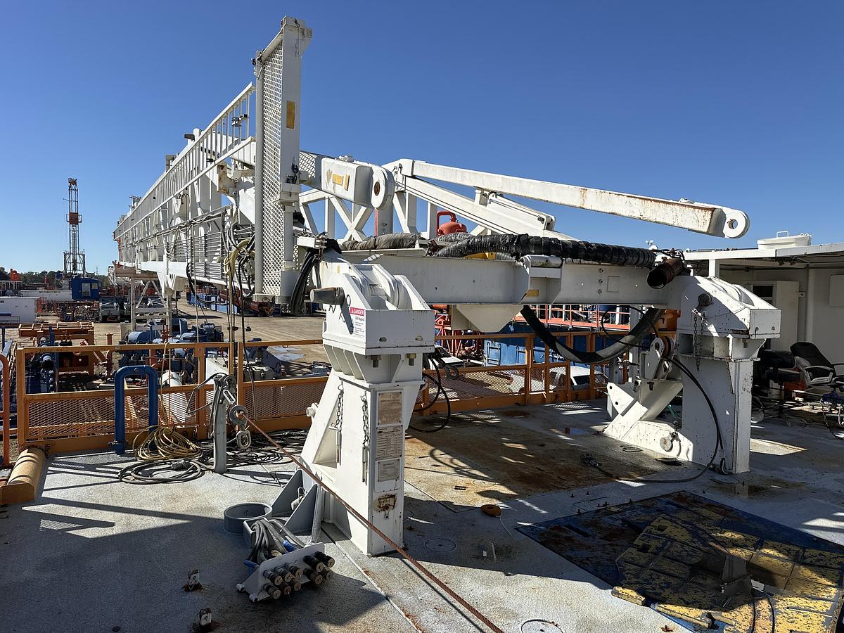 Used NOV IDEAL RIG 1500 HP WALKING DRILL RIG