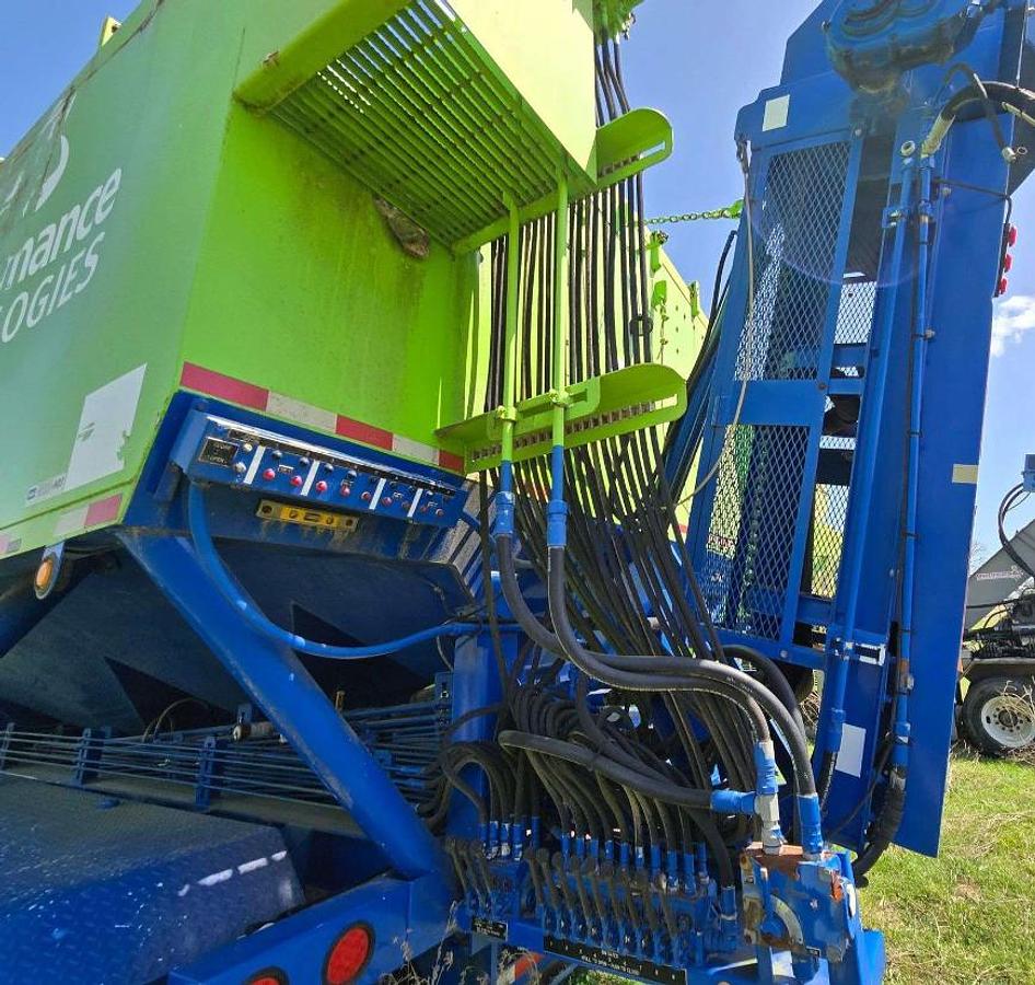 Used 2012 APPCO FS-40 T/A SAND HOG