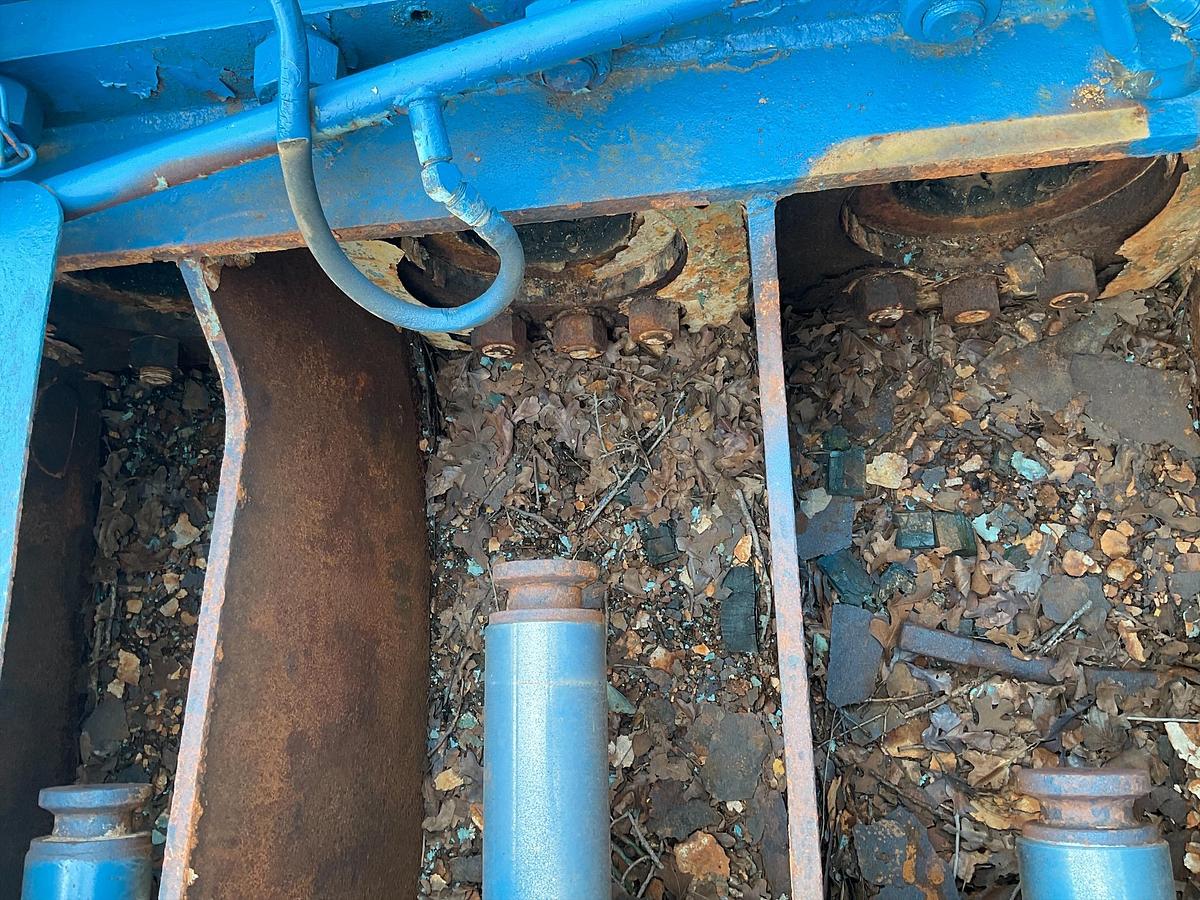 Used XMJ 1000HP Mud Pump